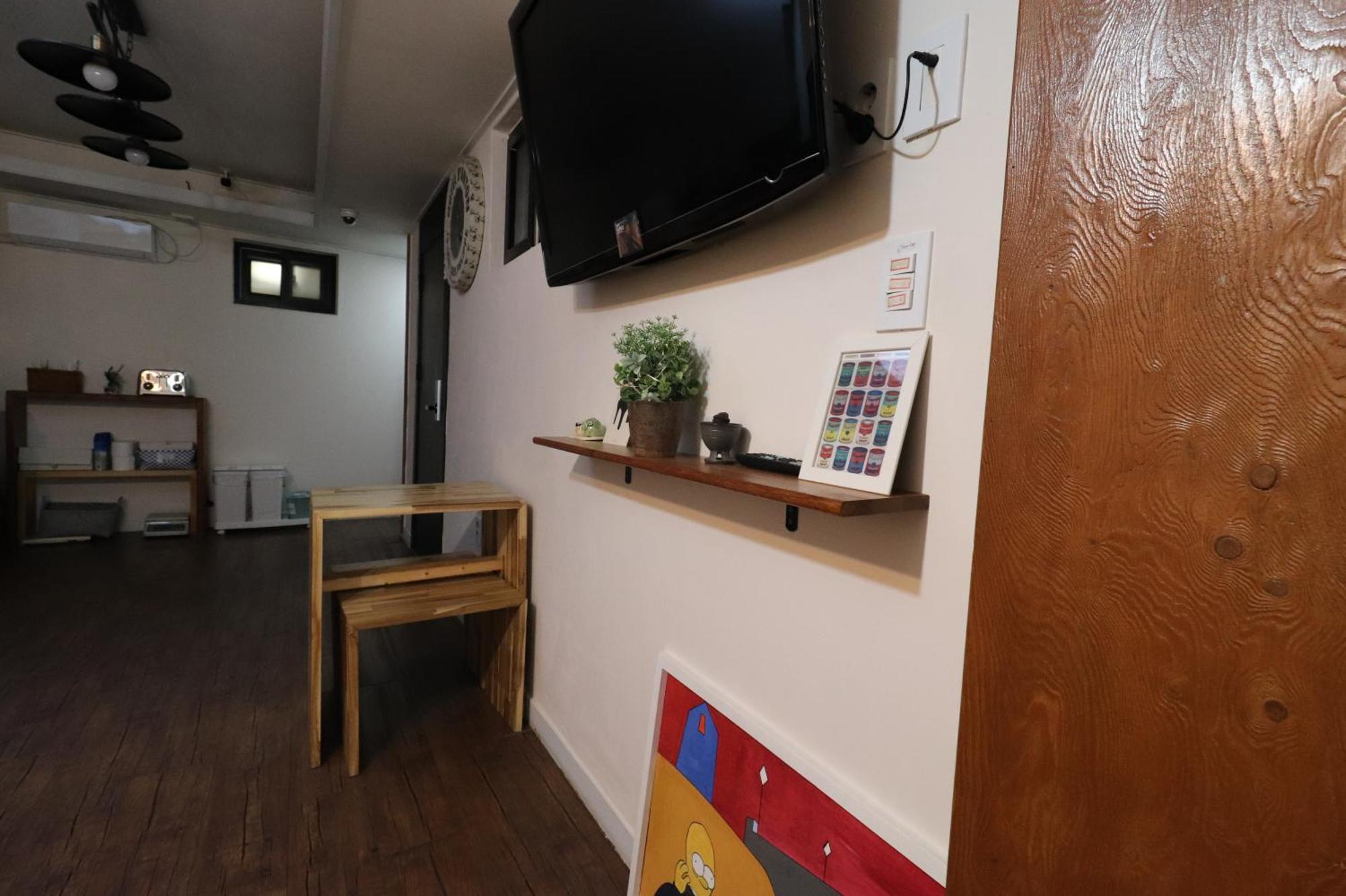 Just4U Guesthouse Seoul Exterior photo